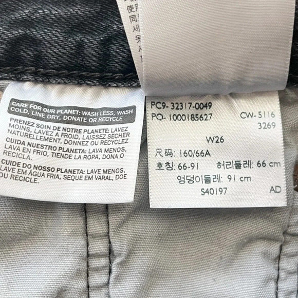 Levi’s 501 Raw Hem Shorts in Slashed Black - Picture 11 of 13